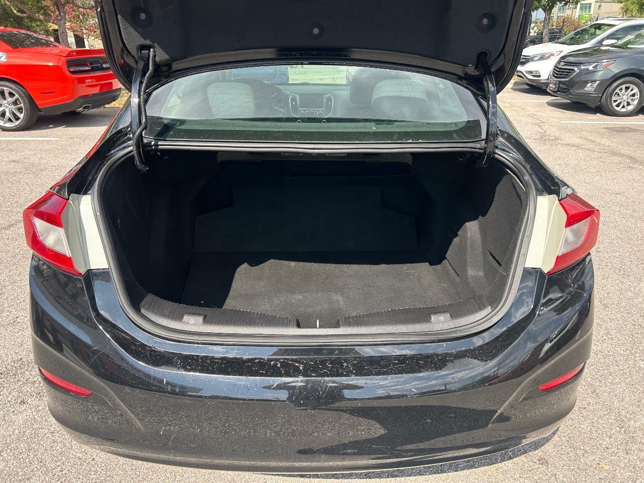 2016 Chevrolet Cruze LT Auto Austin TX