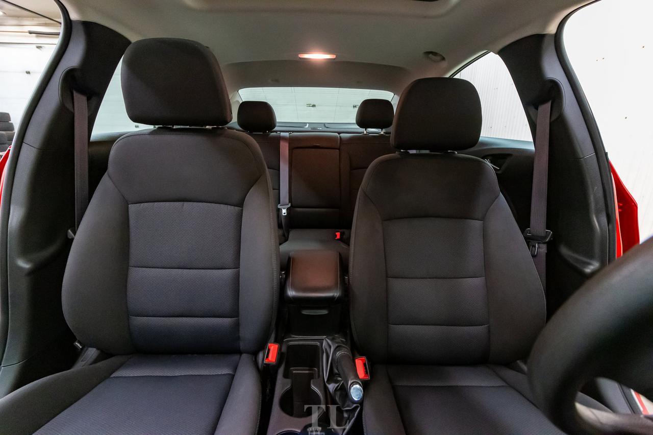 2016 Chevrolet Cruze LT Manual Roof BCam Red Deer AB