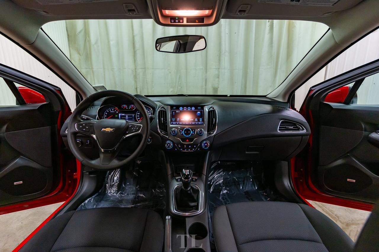 2016 Chevrolet Cruze LT Manual Roof BCam Red Deer AB