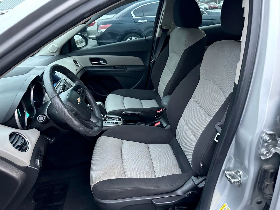 2016 Chevrolet Cruze Limited LS Sedan 4D Cincinnati OH