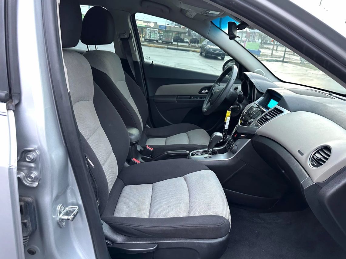 2016 Chevrolet Cruze Limited LS Sedan 4D Cincinnati OH