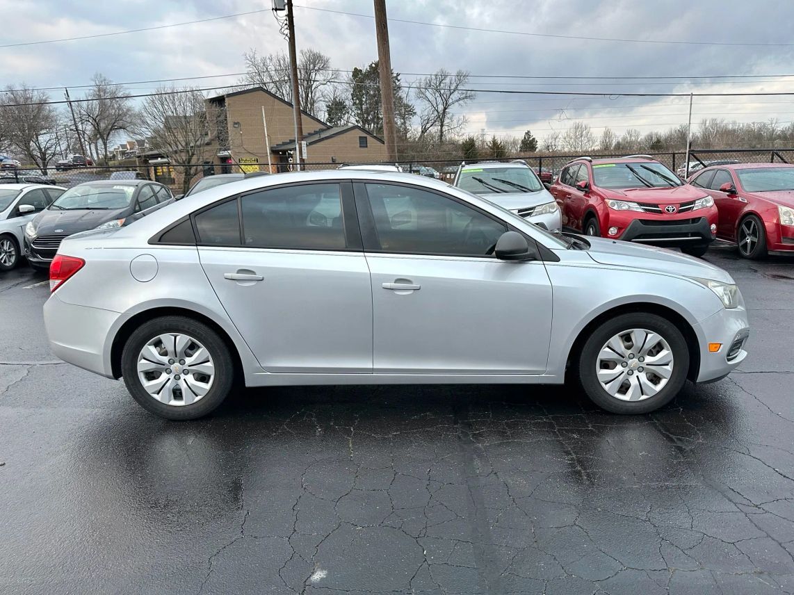 2016 Chevrolet Cruze Limited LS Sedan 4D Cincinnati OH
