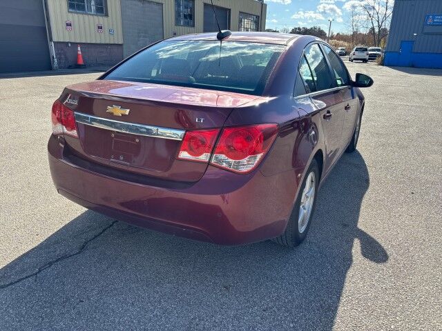 2016 Chevrolet Cruze LT photo 3