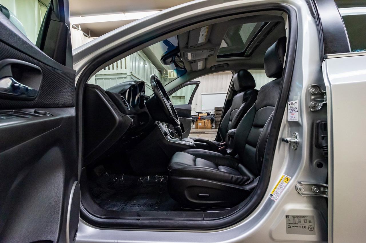 2016 Chevrolet Cruze Limited LT Leather Roof BCam Red Deer AB