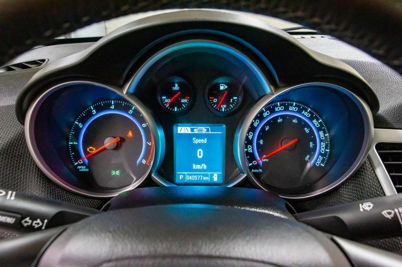 2016 Chevrolet Cruze Limited LT Leather Roof BCam Red Deer AB