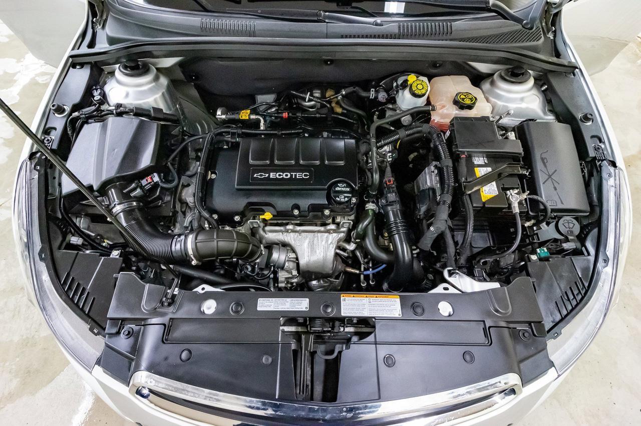 2016 Chevrolet Cruze Limited LT Leather Roof BCam Red Deer AB