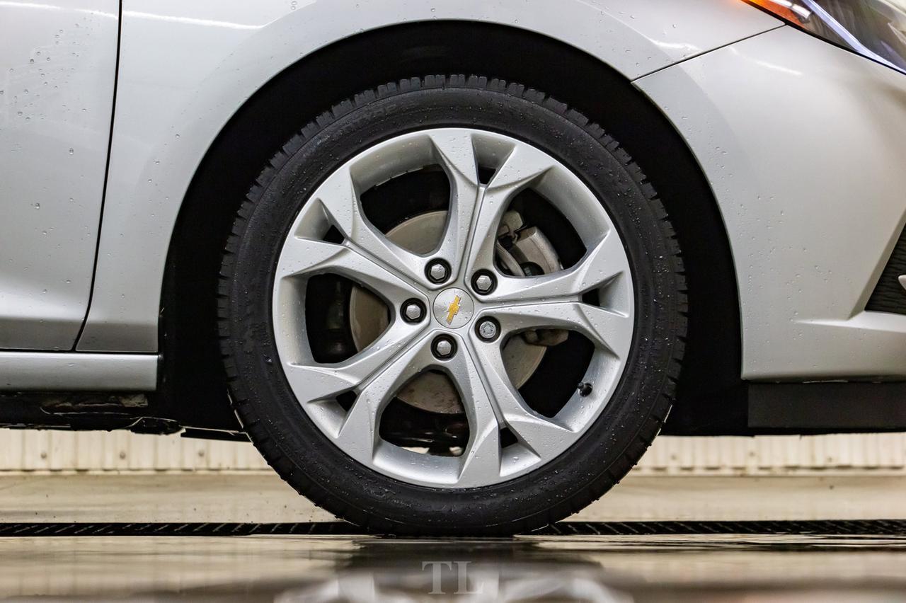 2016 Chevrolet Cruze Premier Leather Roof Nav BCam Red Deer AB