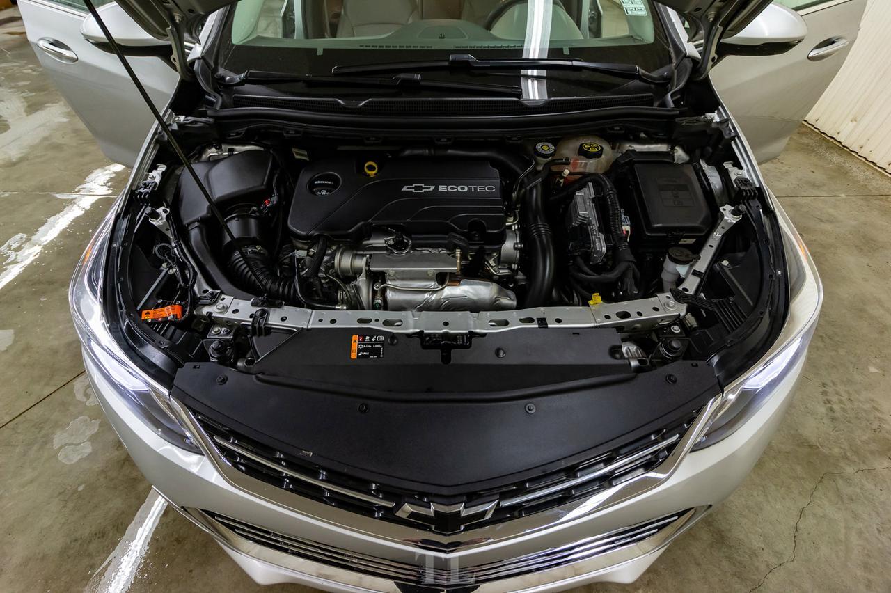 2016 Chevrolet Cruze Premier Leather Roof Nav BCam Red Deer AB