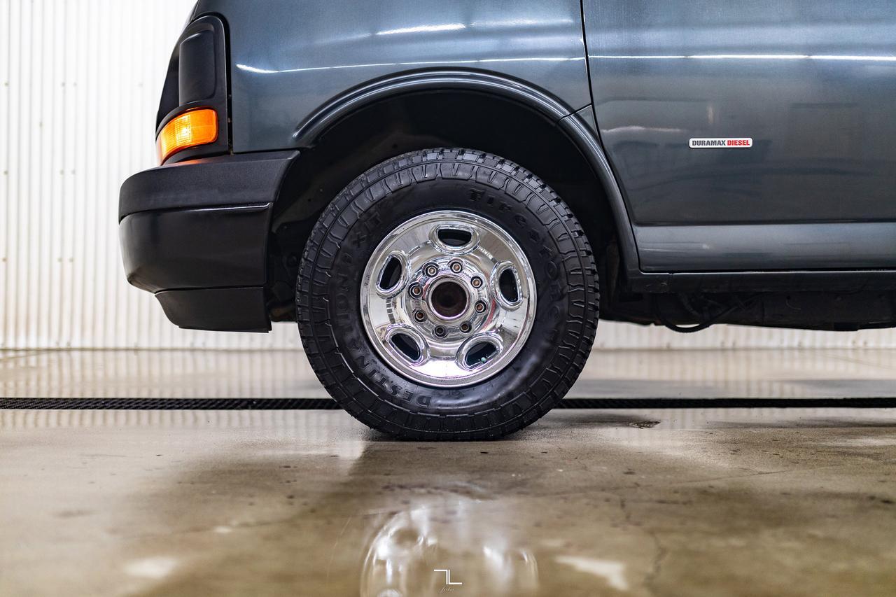 2016 Chevrolet Express 2500 Cargo Van Diesel Red Deer AB