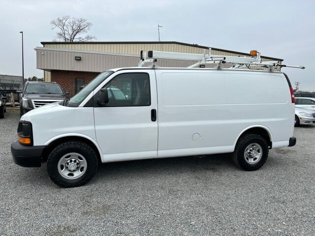 2016 Chevrolet Express 2500 Cargo Van w/ Ladder Rack & Bin Pkg