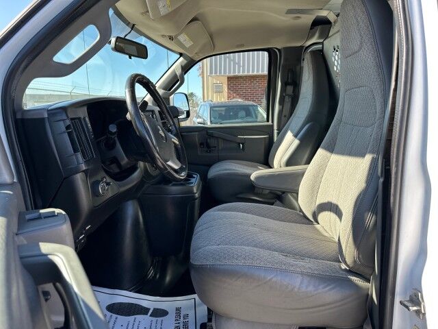 2016 Chevrolet Express 2500 Extended Cargo w/ Bin Package Ashland VA