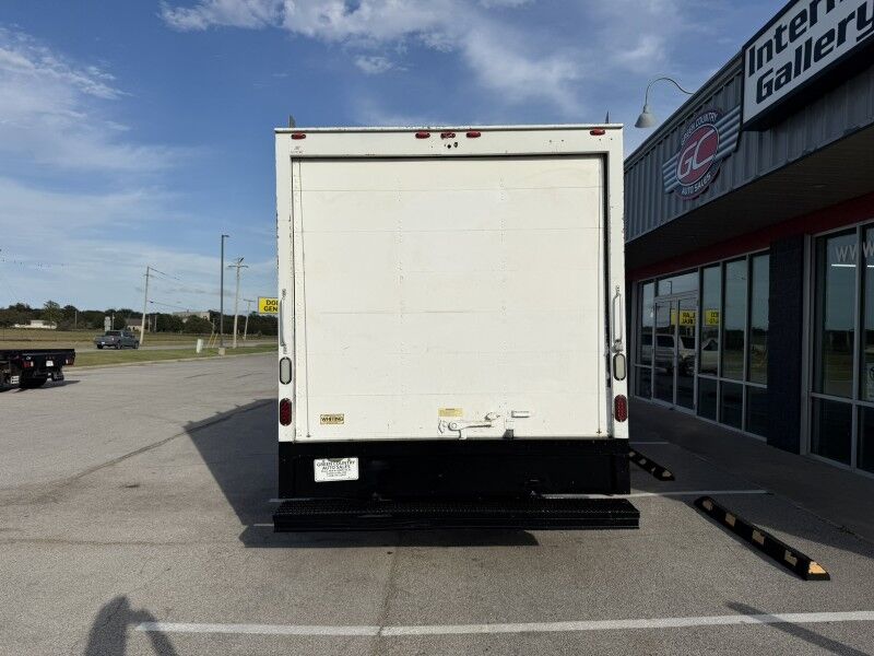 2016 Chevrolet Express 3500 Box Van 83k mi's Collinsville OK