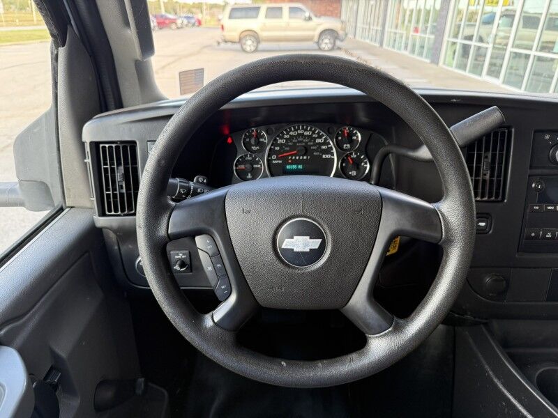 2016 Chevrolet Express 3500 Box Van 83k mi's Collinsville OK