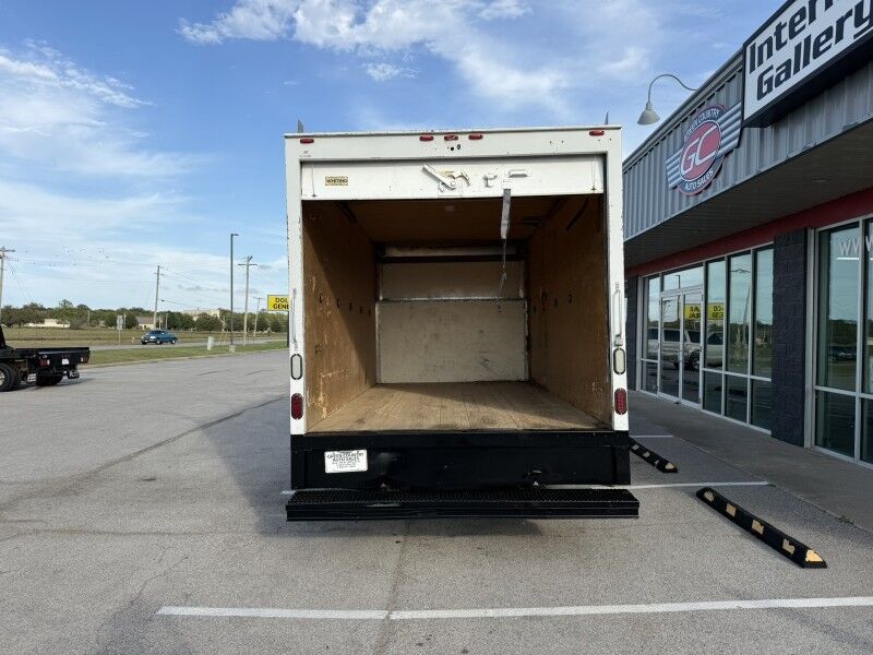 2016 Chevrolet Express 3500 Box Van 83k mi's Collinsville OK