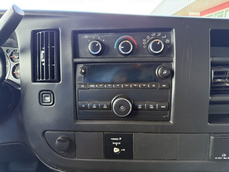 2016 Chevrolet Express 3500 Box Van 83k mi's Collinsville OK