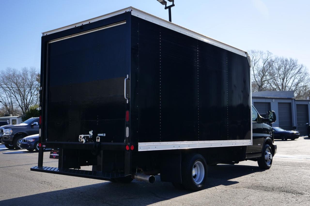 2016 Chevrolet Express 3500 Box Van / Duramax V8 Diesel / DRW / 13FT Box! Lincolnton NC