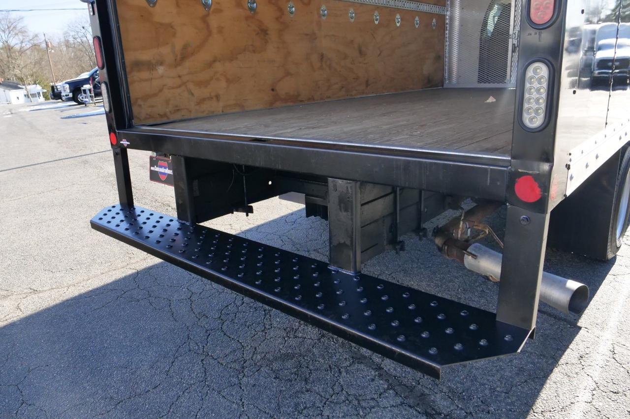 2016 Chevrolet Express 3500 Box Van / Duramax V8 Diesel / DRW / 13FT Box! Lincolnton NC