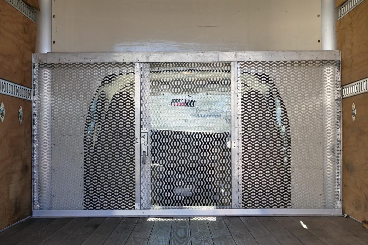 2016 Chevrolet Express 3500 Box Van / Duramax V8 Diesel / DRW / 13FT Box! Lincolnton NC