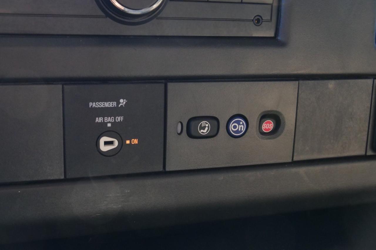 2016 Chevrolet Express 3500 Box Van / Duramax V8 Diesel / DRW / 13FT Box! Lincolnton NC