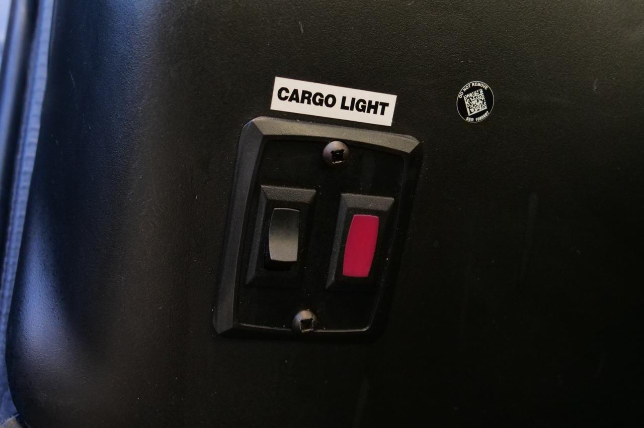 2016 Chevrolet Express 3500 Box Van / Duramax V8 Diesel / DRW / 13FT Box! Lincolnton NC