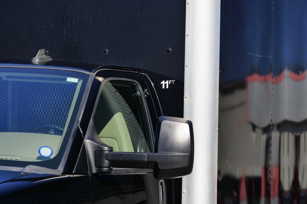 2016 Chevrolet Express 3500 Box Van / Duramax V8 Diesel / DRW / 13FT Box! Lincolnton NC