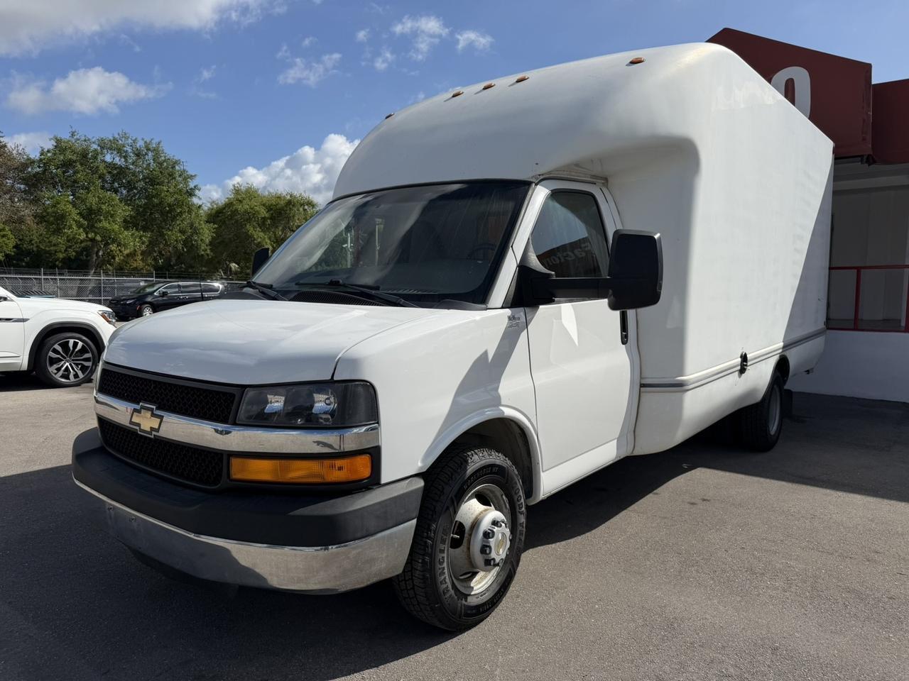 2016 Chevrolet Express Commercial Cutaway Hollywood FL