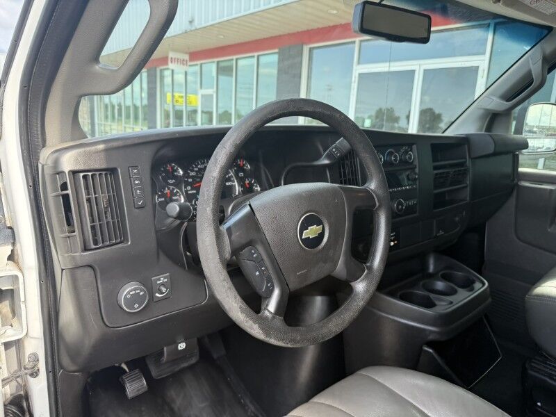 2016 Chevrolet Express G2500 Cargo Van Collinsville OK
