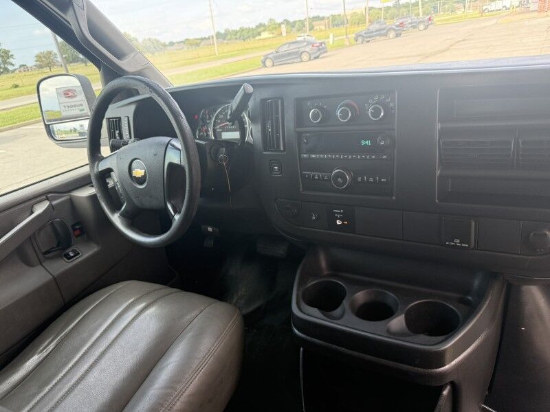 2016 Chevrolet Express G2500 Cargo Van Collinsville OK