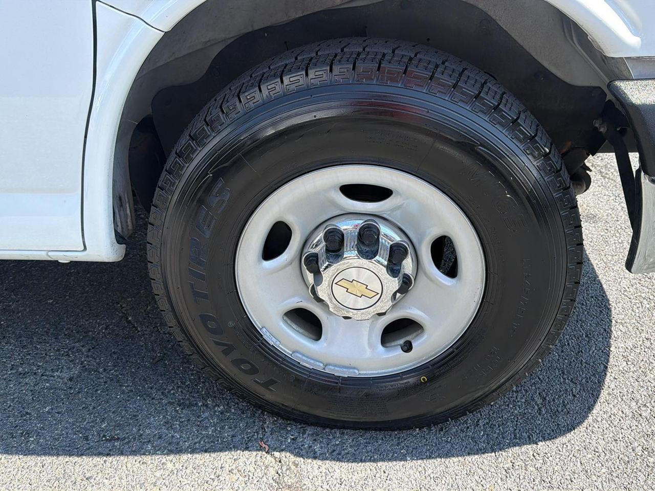 2016 Chevrolet Express Passenger LT Gaithersburg MD