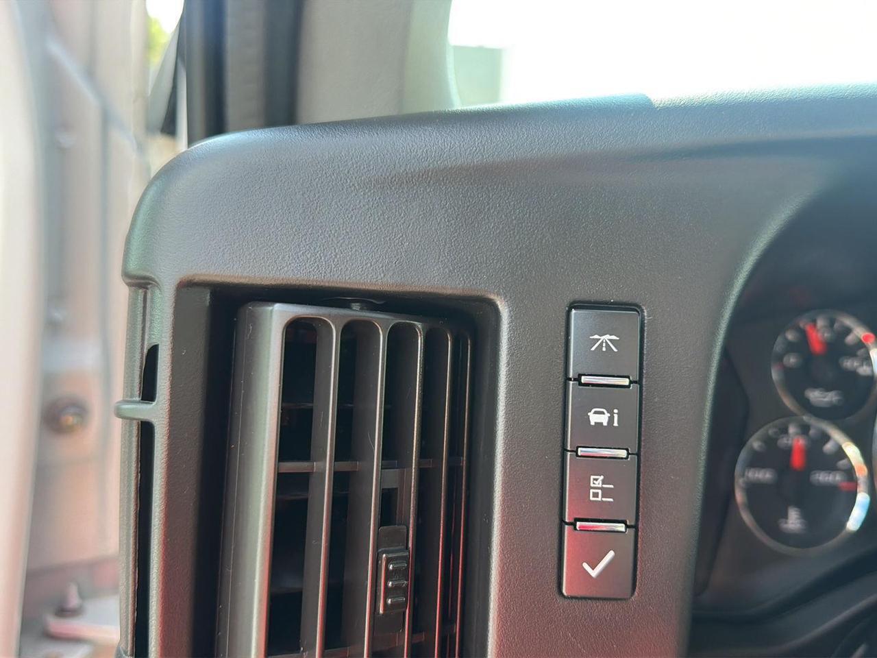 2016 Chevrolet Express Passenger LT Gaithersburg MD