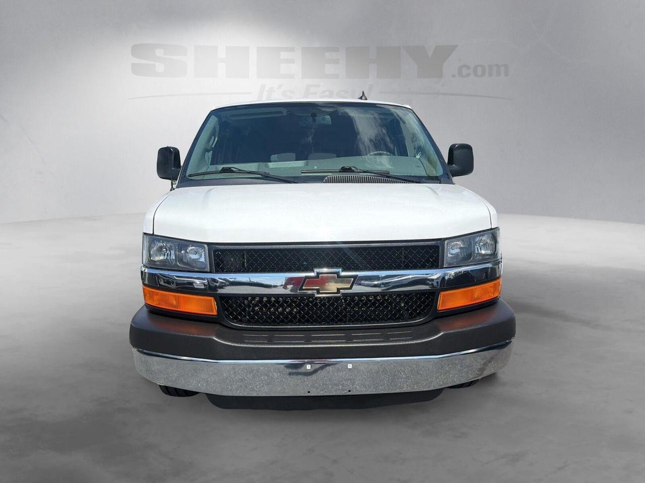 2016 Chevrolet Express Passenger LT Gaithersburg MD