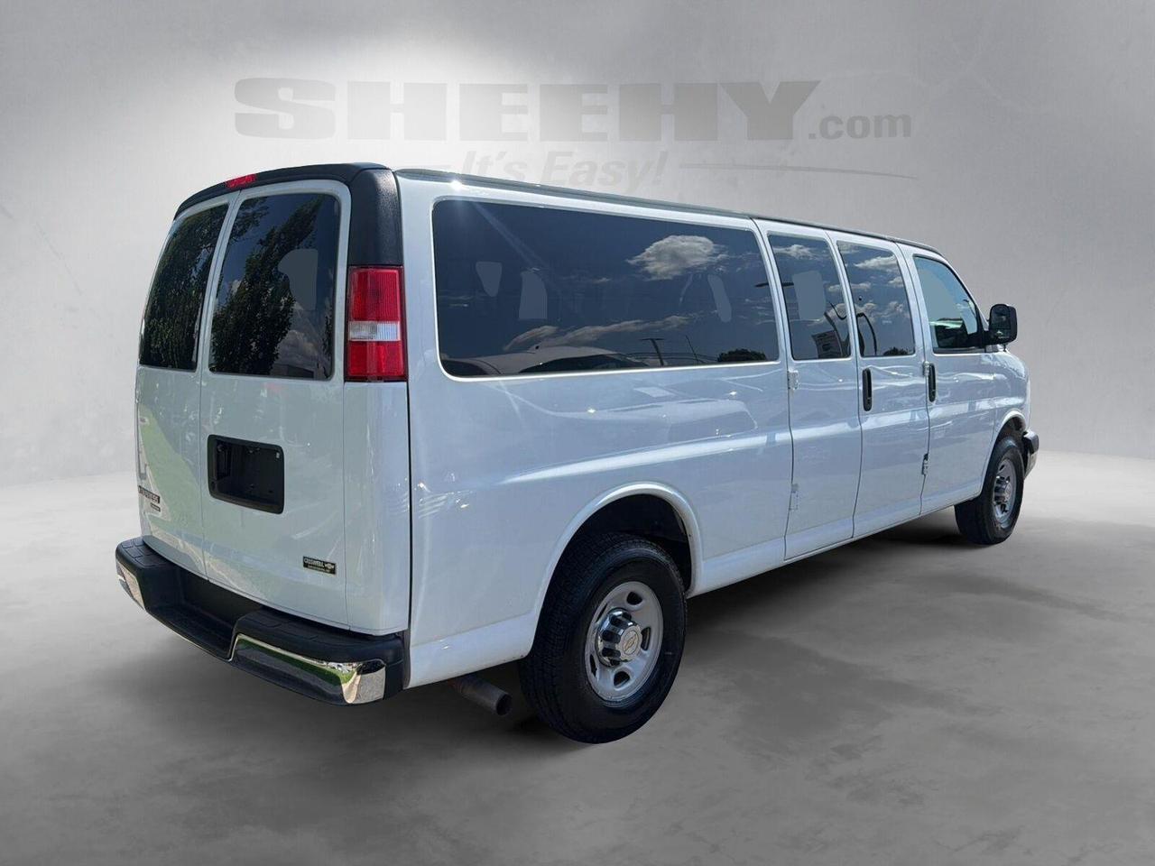 2016 Chevrolet Express Passenger LT Gaithersburg MD