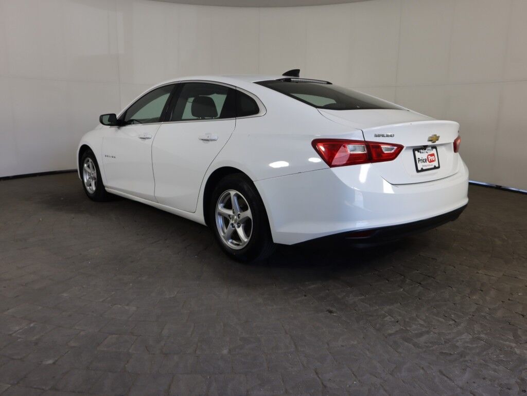 2016 Chevrolet Malibu LS Maumee OH