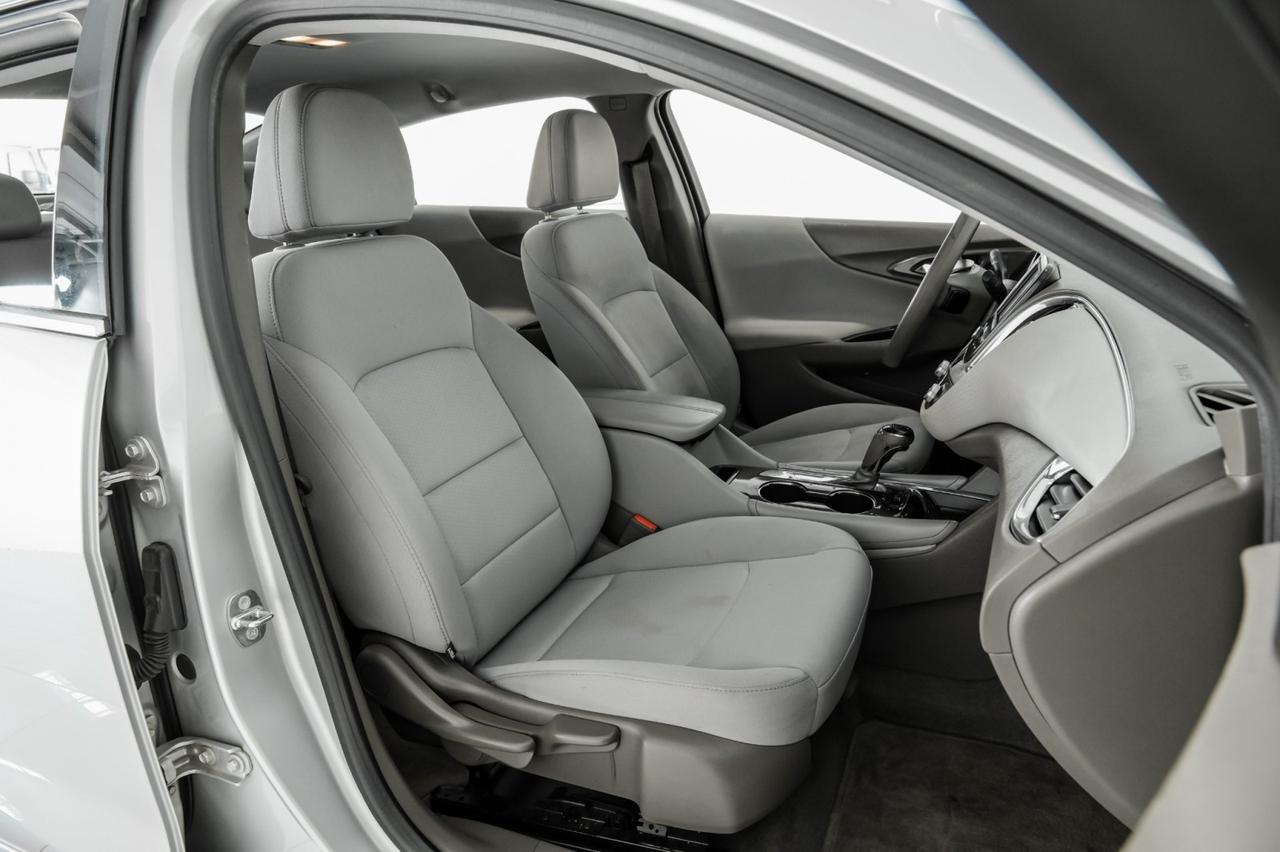 2016 Chevrolet Malibu LT AUTOMATIC REAR CAMERA KEYLESS START BLUETOOTH POWER DRIVER SE Carrollton TX