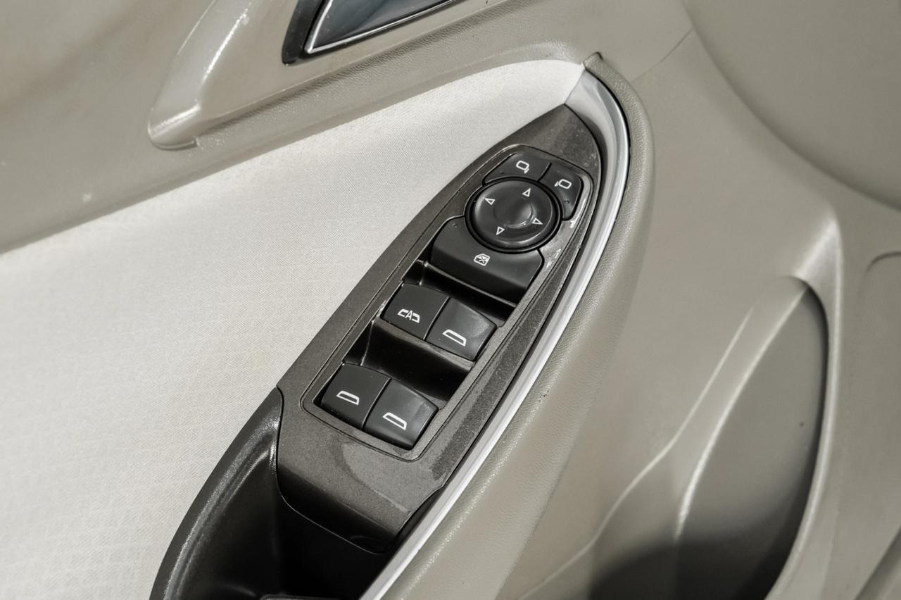 2016 Chevrolet Malibu LT AUTOMATIC REAR CAMERA KEYLESS START BLUETOOTH POWER DRIVER SE Carrollton TX