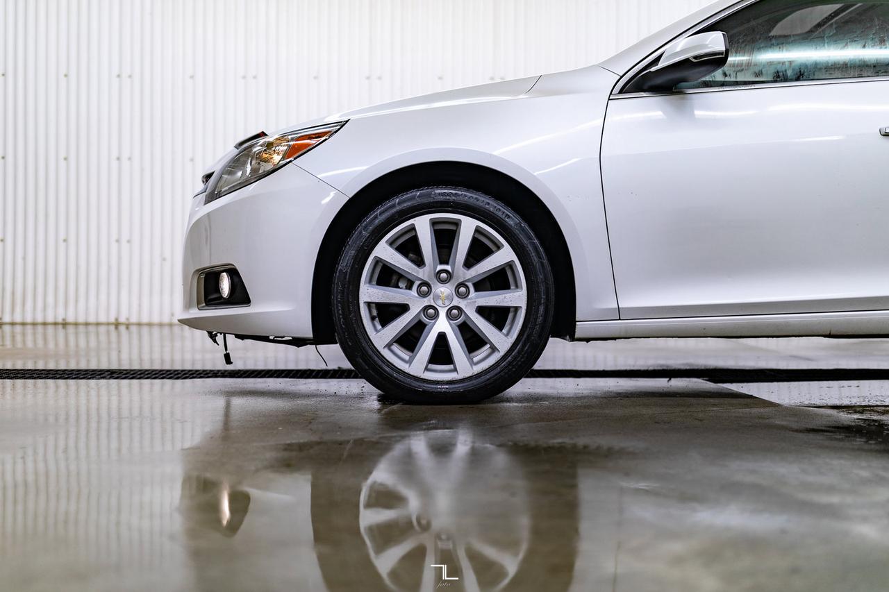 2016 Chevrolet Malibu Limited LTZ Leather Roof BCam Red Deer AB