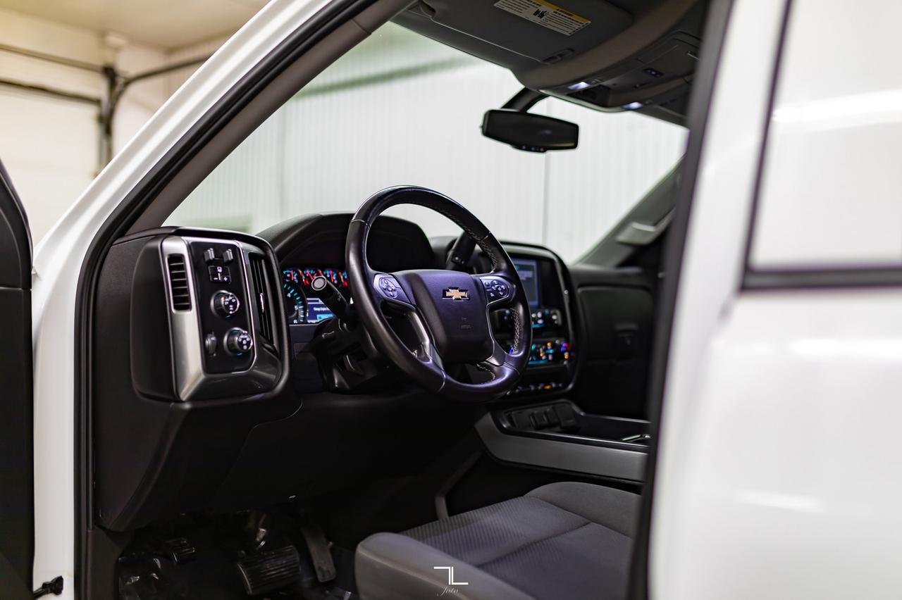 2016 Chevrolet Silverado 1500 4x4 Crew Cab LT Z71 BCam 6" Lift Red Deer AB