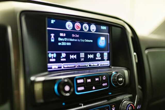 2016 Chevrolet Silverado 1500 4x4 Crew Cab LT Z71 BCam 6&quot; Lift Red Deer AB