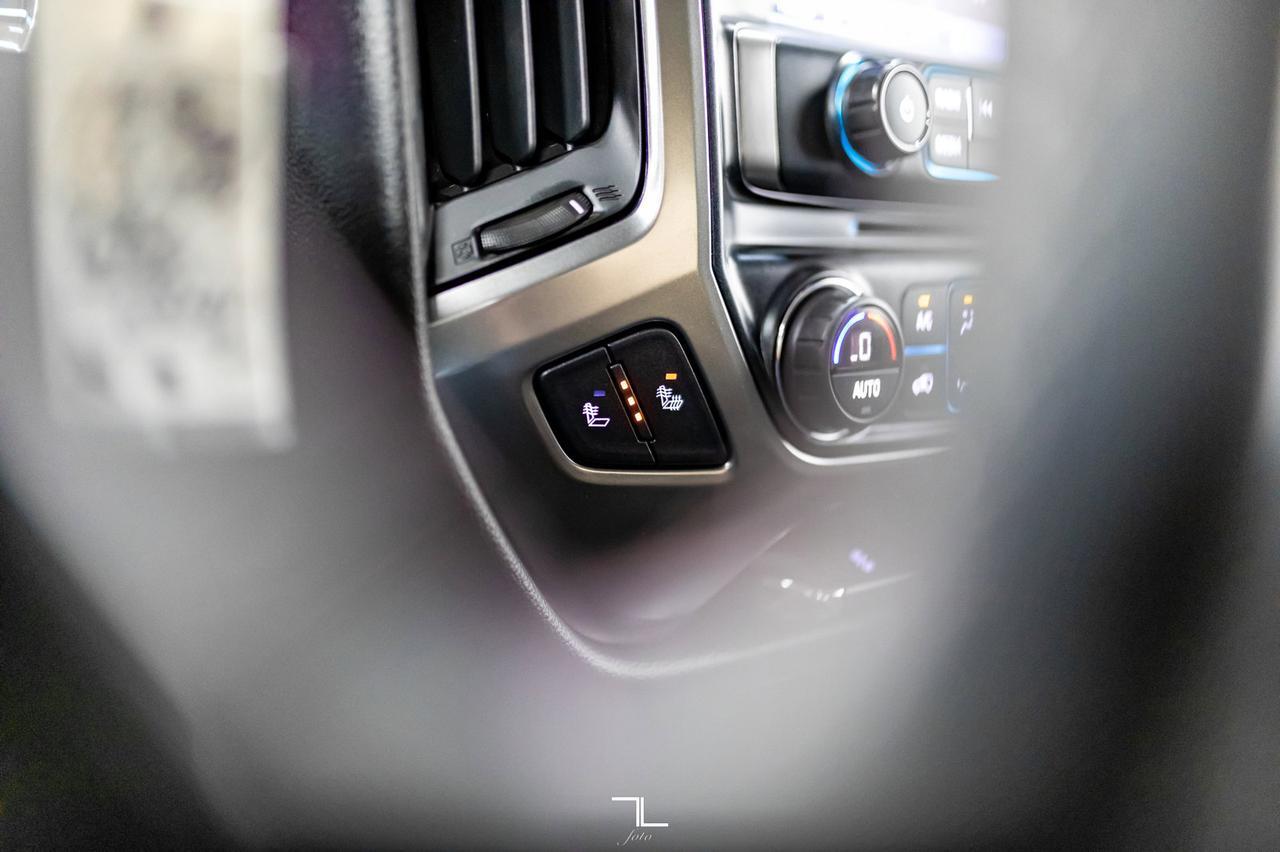 2016 Chevrolet Silverado 1500 4x4 Crew Cab LT Z71 BCam Hseat Red Deer AB