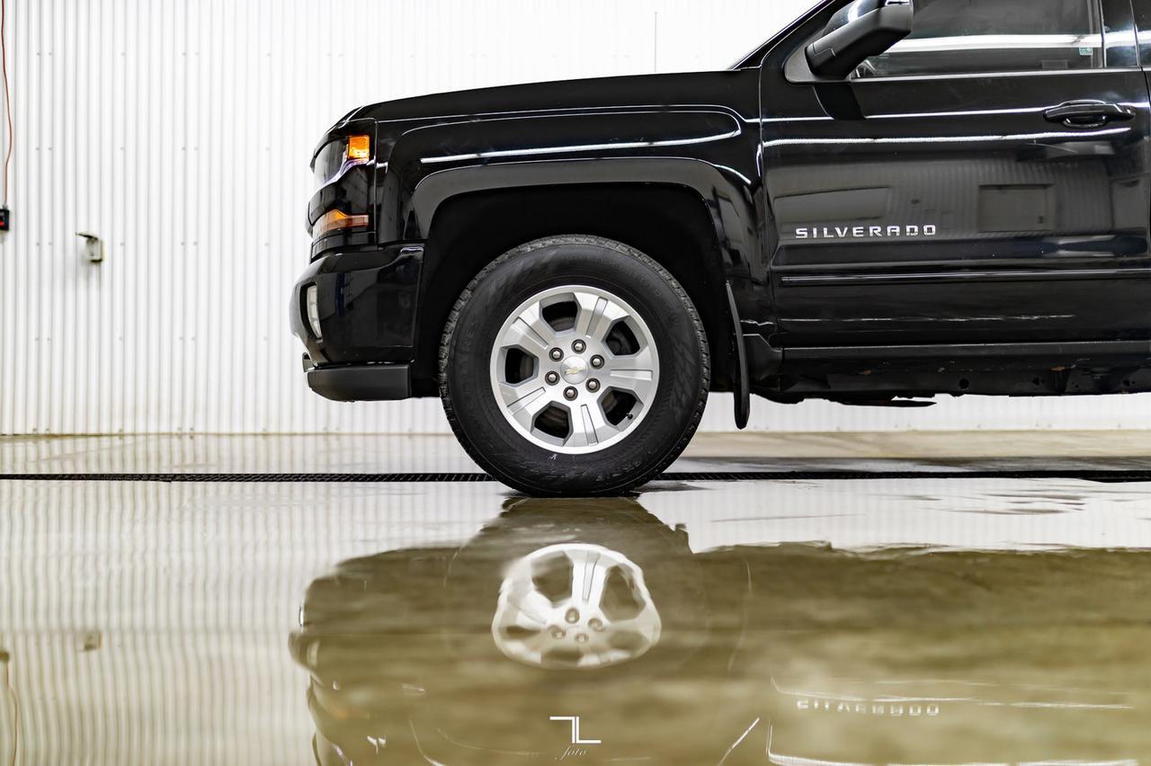 2016 Chevrolet Silverado 1500 4x4 Crew Cab LT Z71 BCam Hseat Red Deer AB