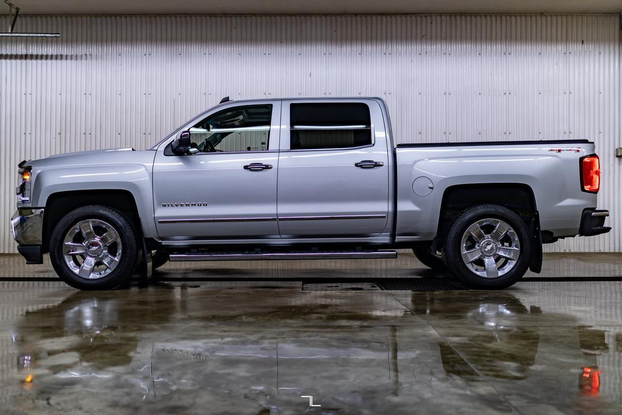 2016 Chevrolet Silverado 1500 4x4 Crew Cab LTZ Leather Roof Nav BCam Red Deer AB