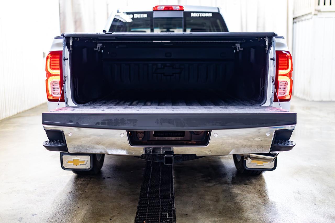 2016 Chevrolet Silverado 1500 4x4 Crew Cab LTZ Leather Roof Nav BCam Red Deer AB