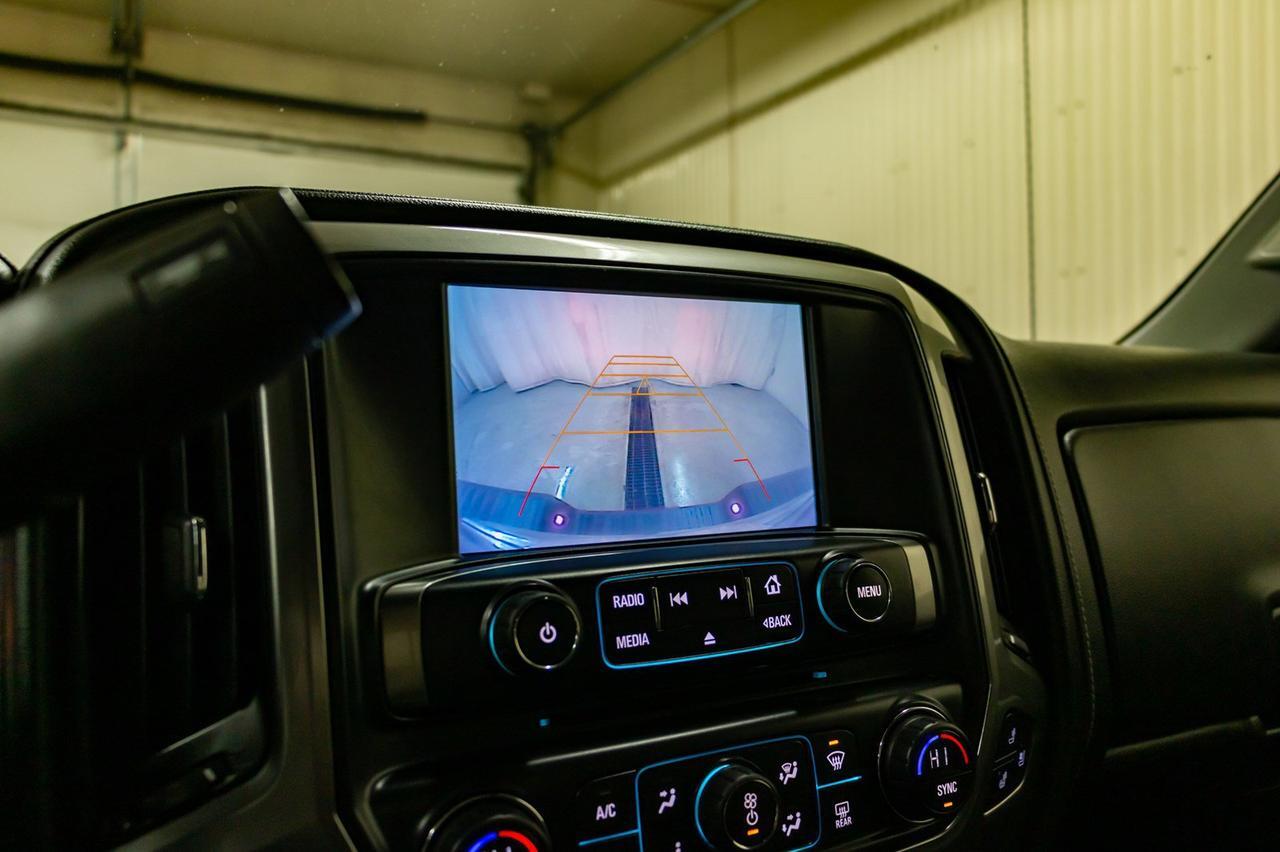 2016 Chevrolet Silverado 1500 4x4 Crew Cab LTZ Z71 Leather Nav BCam Red Deer AB