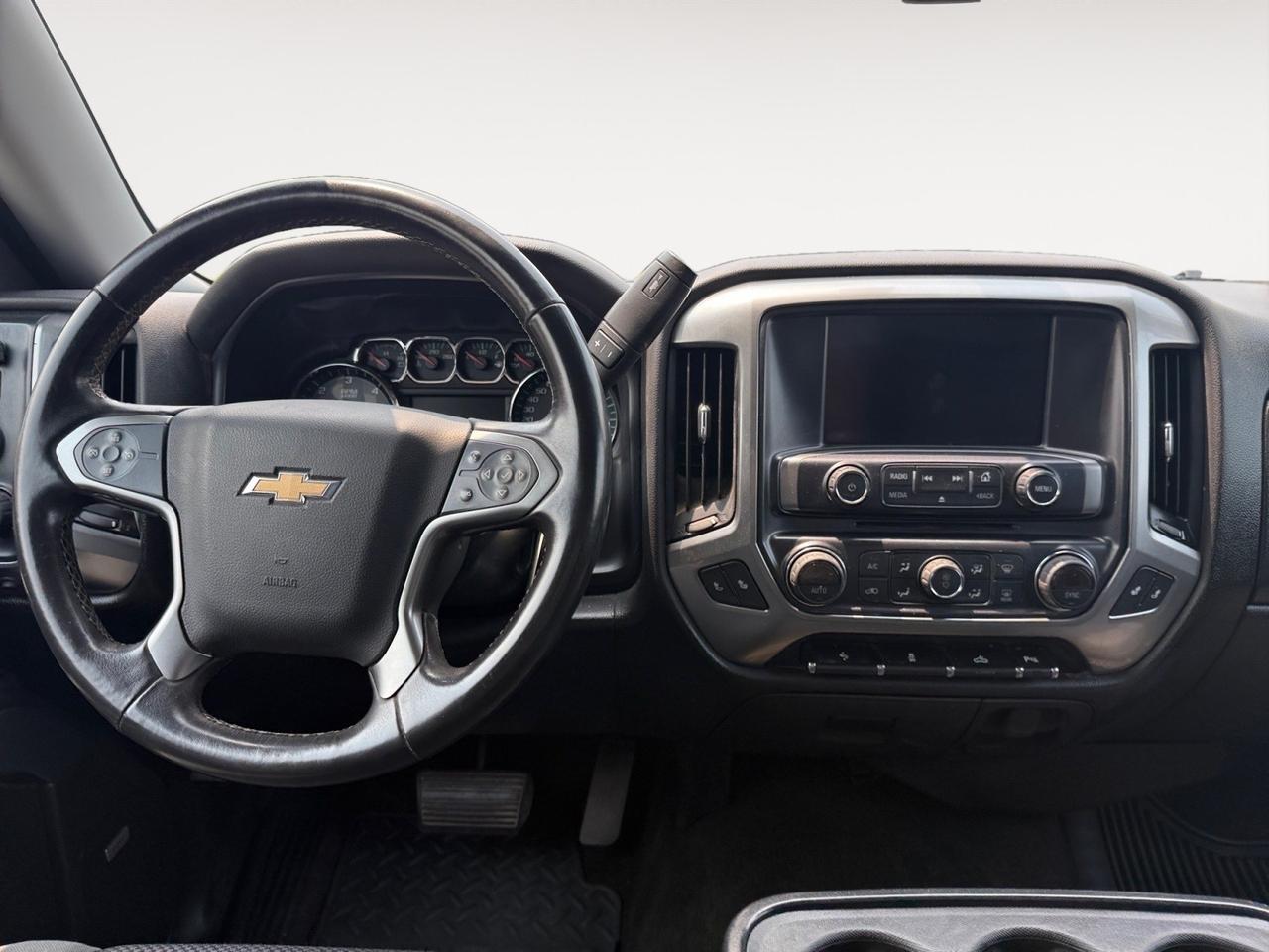 2016 Chevrolet Silverado 1500 LT, HEATED SEATS, BLUETOOTH, BACKUP CAMERA, BED LINER, TOW PACKAGE, POWER/HEATED MIRRORS, REMOTE KEYLESS ENTRY, POWER SLIDING REAR WINDOW, UNIVERSAL GARAGE DOOR OPENER, LOW MILES, CLEAN CARFAX! Norfolk VA