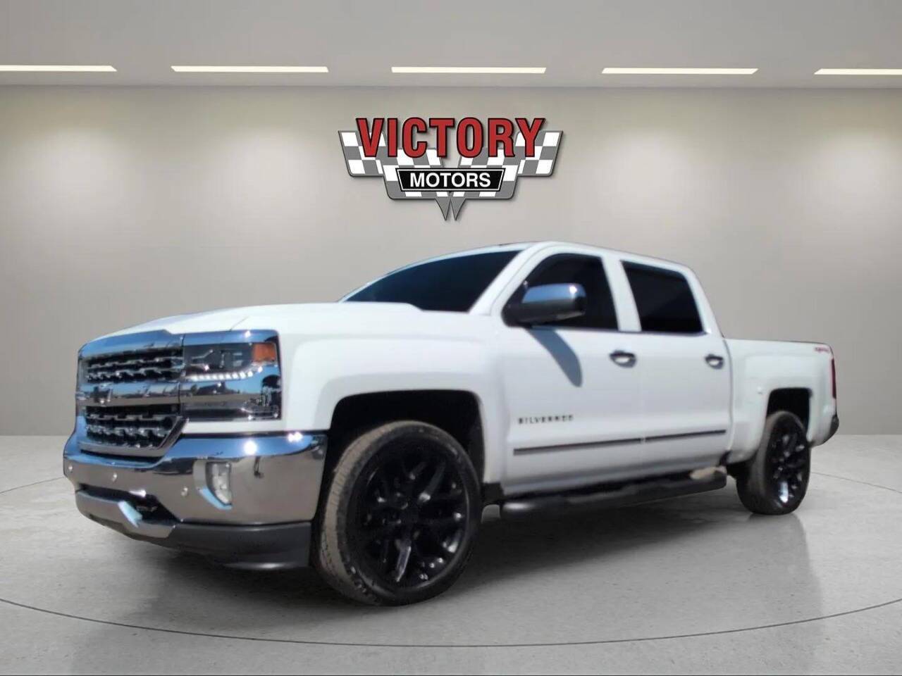 2016 Chevrolet Silverado 1500 LTZ 4x4 4dr Crew Cab 5.8 ft. SB Chesterfield MI