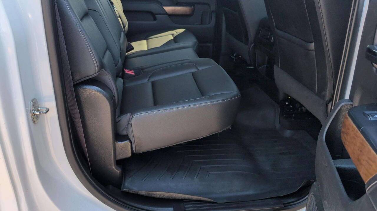2016 Chevrolet Silverado 1500 LTZ 4x4 4dr Crew Cab 5.8 ft. SB Chesterfield MI