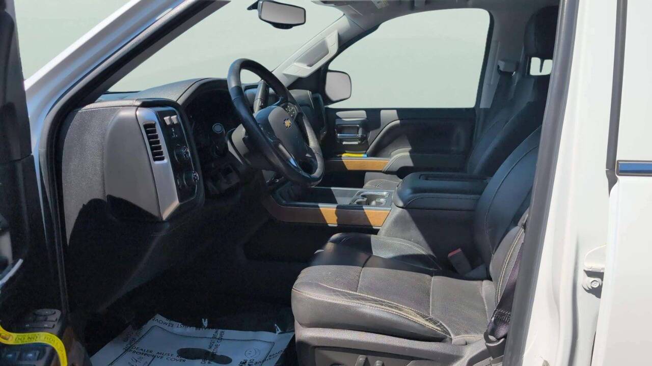 2016 Chevrolet Silverado 1500 LTZ 4x4 4dr Crew Cab 5.8 ft. SB Chesterfield MI
