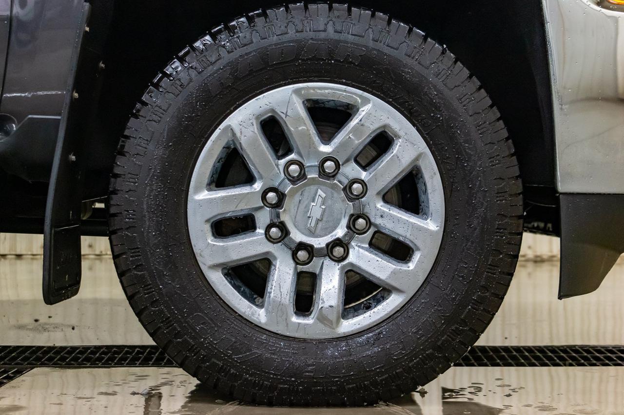 2016 Chevrolet Silverado 2500HD 4x4 Crew Cab LT Diesel Leather BCam Red Deer AB