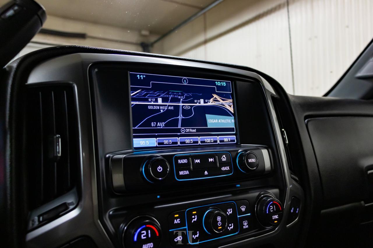 2016 Chevrolet Silverado 2500HD 4x4 Crew Cab LT Nav BCam Red Deer AB