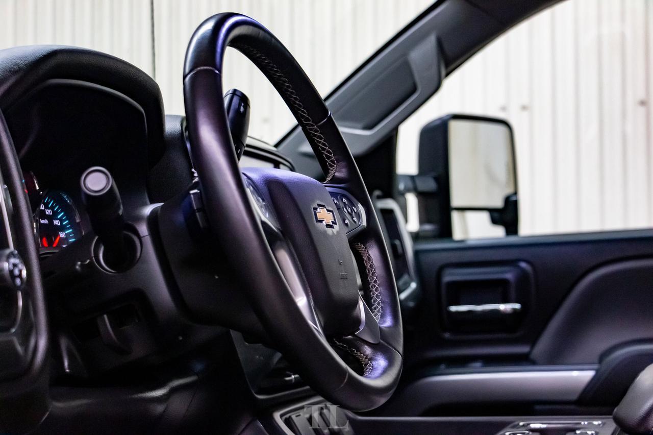 2016 Chevrolet Silverado 2500HD 4x4 Crew Cab LT Nav BCam Red Deer AB